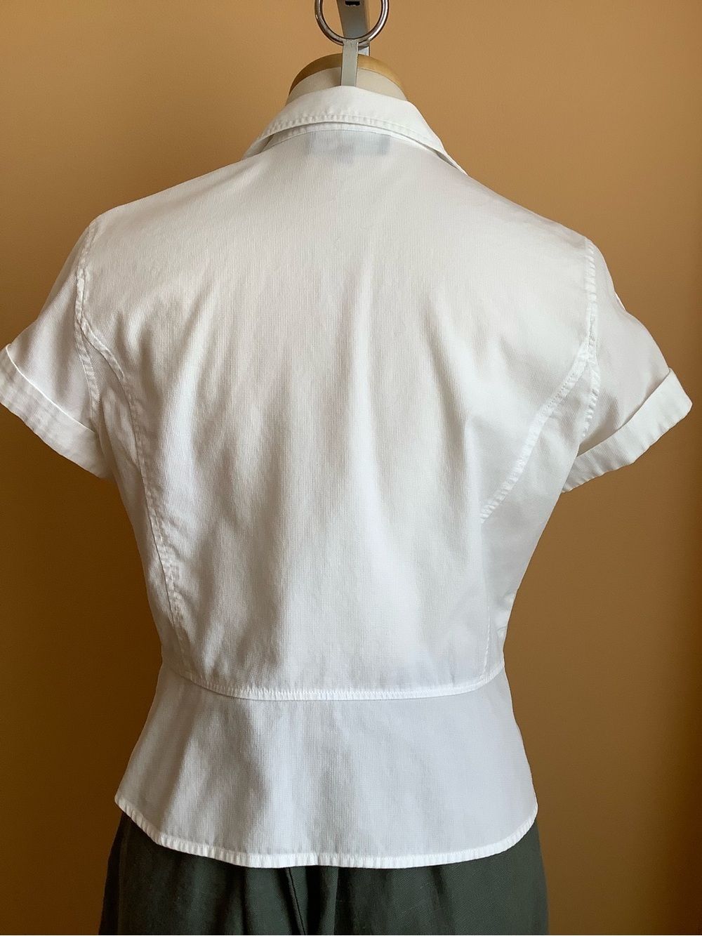 Jones New York Signature White Cotton Utility Shirt Gold Button Size M - Picture 4 of 11
